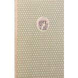 A lépcsőháztól balra