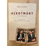 AZ ALKOTMÁNY NYOMÁBAN - Beszélgetések Szájer Józseffel és Gulyás Gergellyel